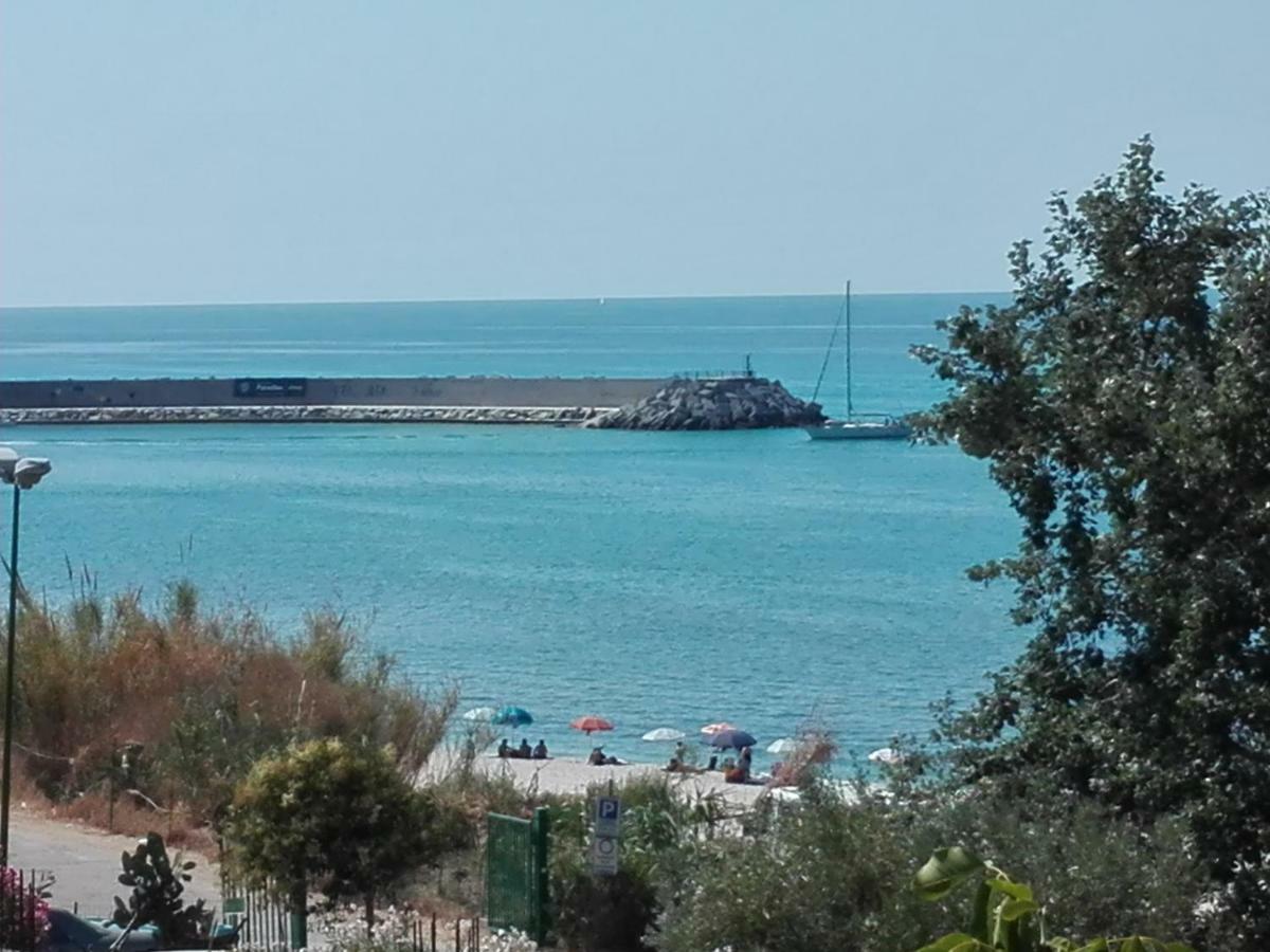 Appartamenti Tropea Gargano Parghelia Eksteriør billede